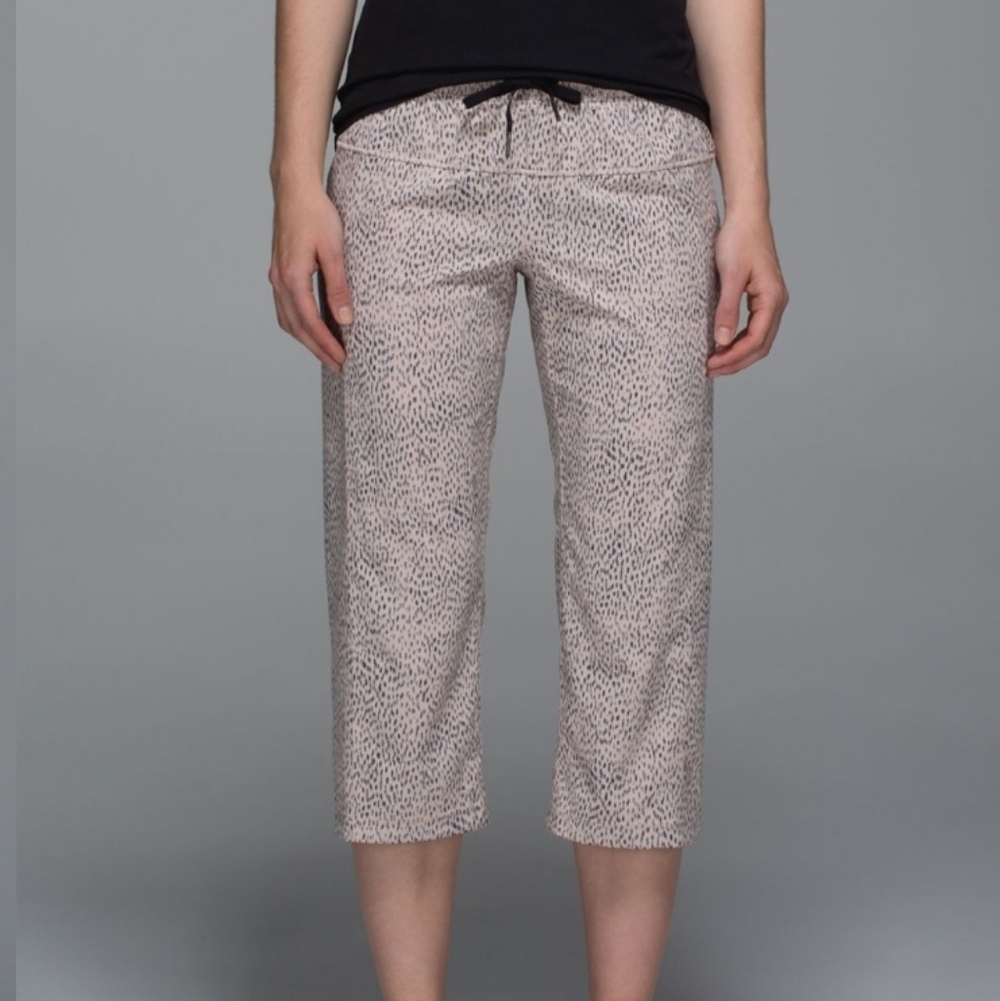 Lululemon Step Lively Crop